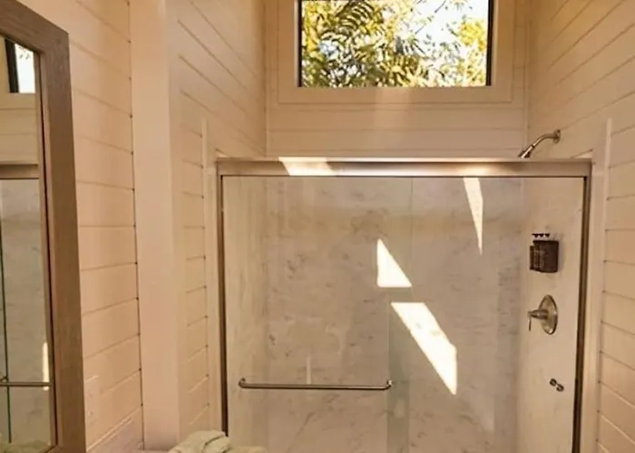Th 28 Vineyard Vista & Sedona Gateway Luxury Tiny Holiday home